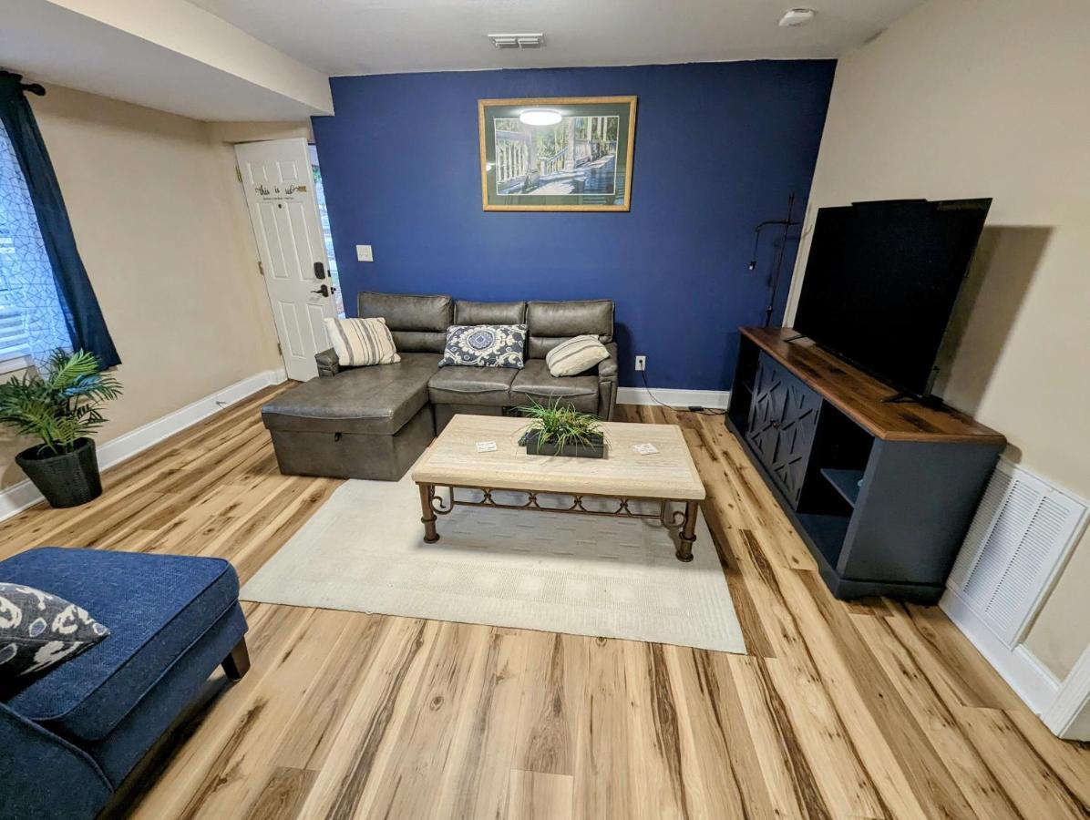 Charming & Cozy Lagoon Retreat - Steps From River - Parking تيتوسفيل المظهر الخارجي الصورة